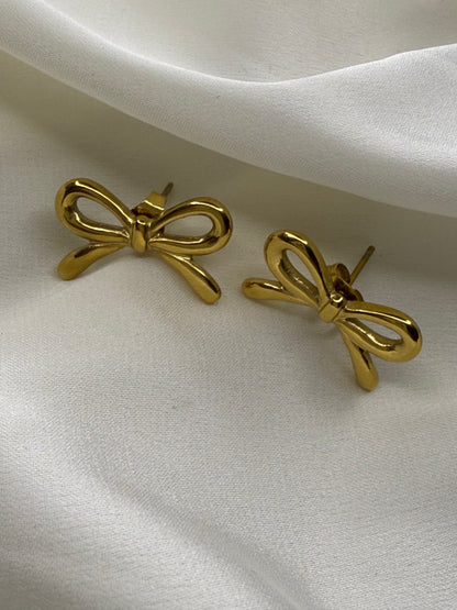 Darling Bow Studs